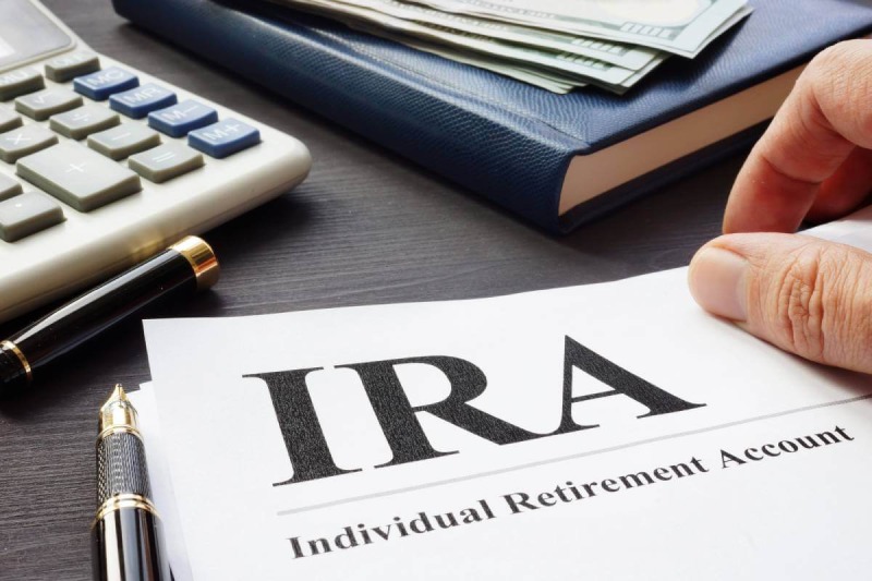 Are IRA Contributions Deductible for Los Angeles Savers?
